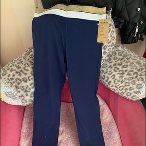 Pink active leggings